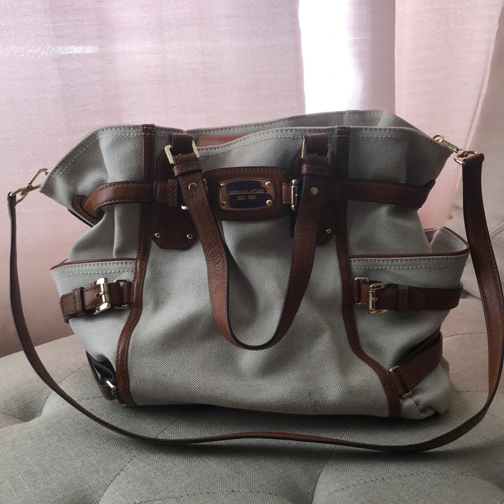 Michael Kors Canvas w/Leather Bag